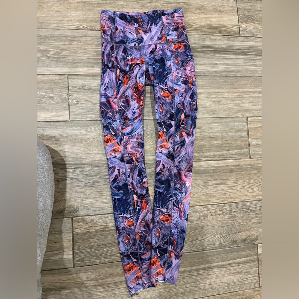 Lululemon leggings, like new!